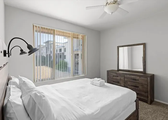 Holiday home Lakefront Serenity Tempe